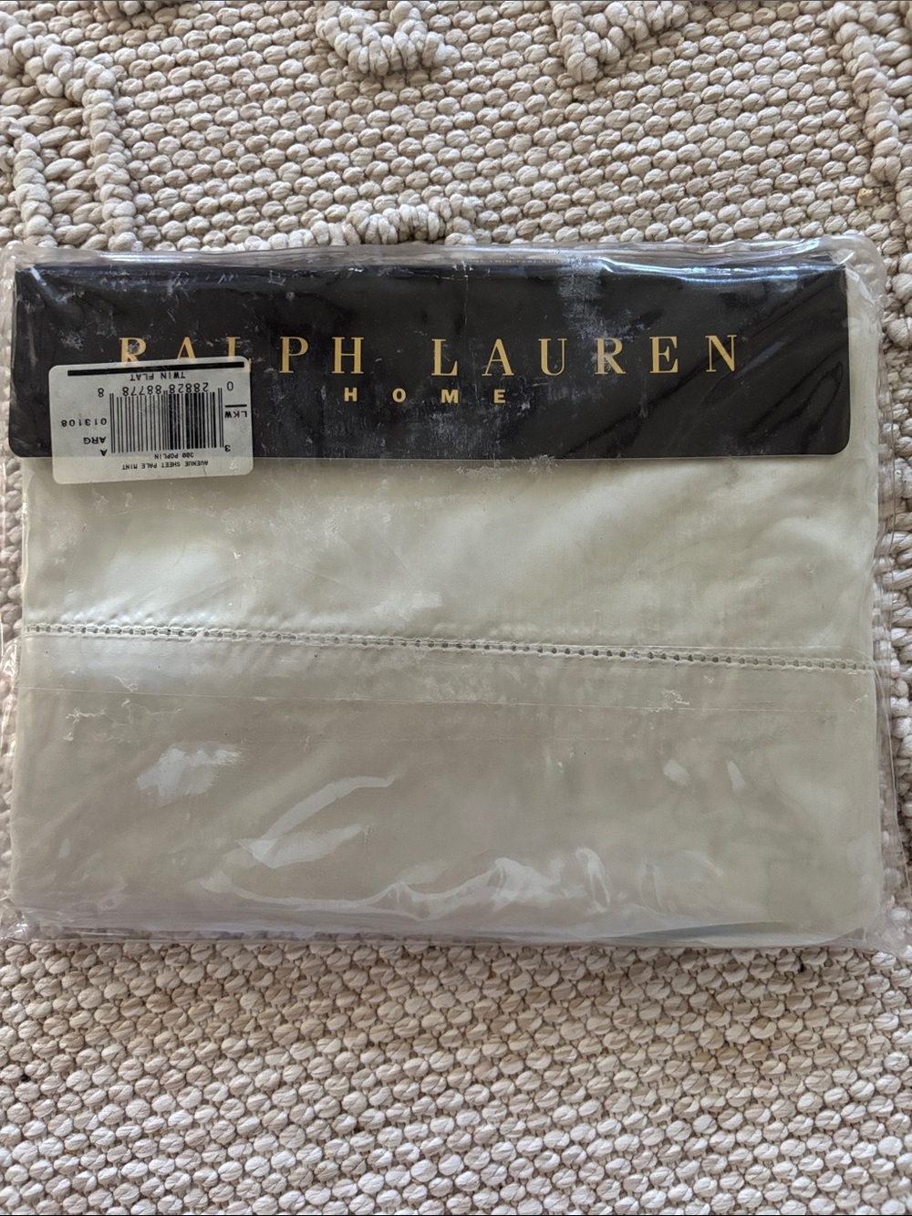 Accent pillow packaging